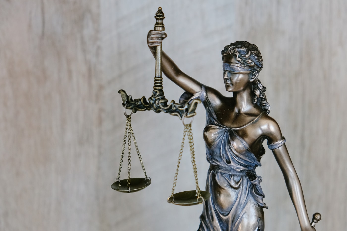 Due diligence legal
